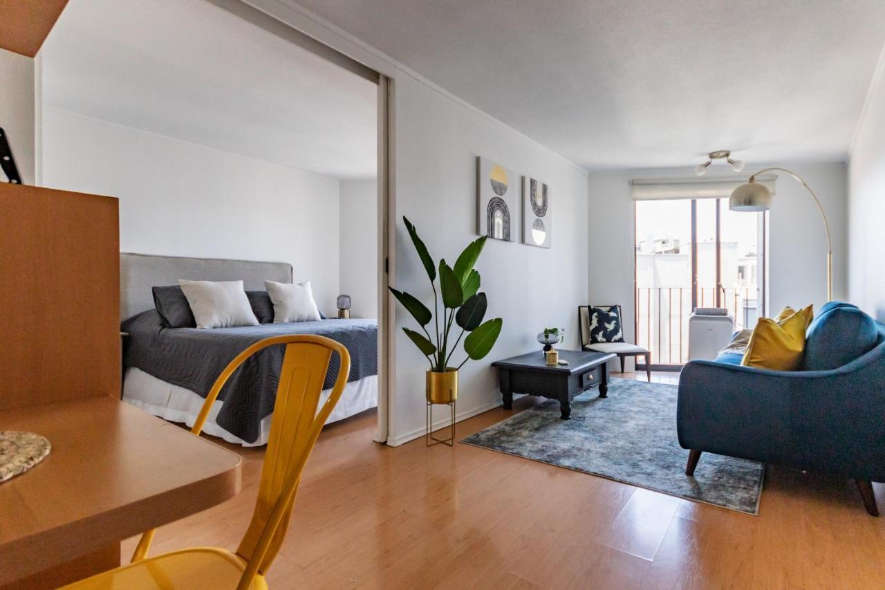 San Carlos Rentals - Lastarria Santiago Exterior photo