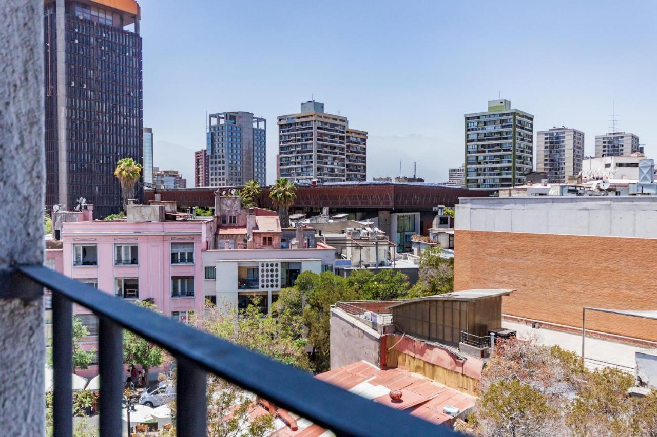 San Carlos Rentals - Lastarria Santiago Exterior photo