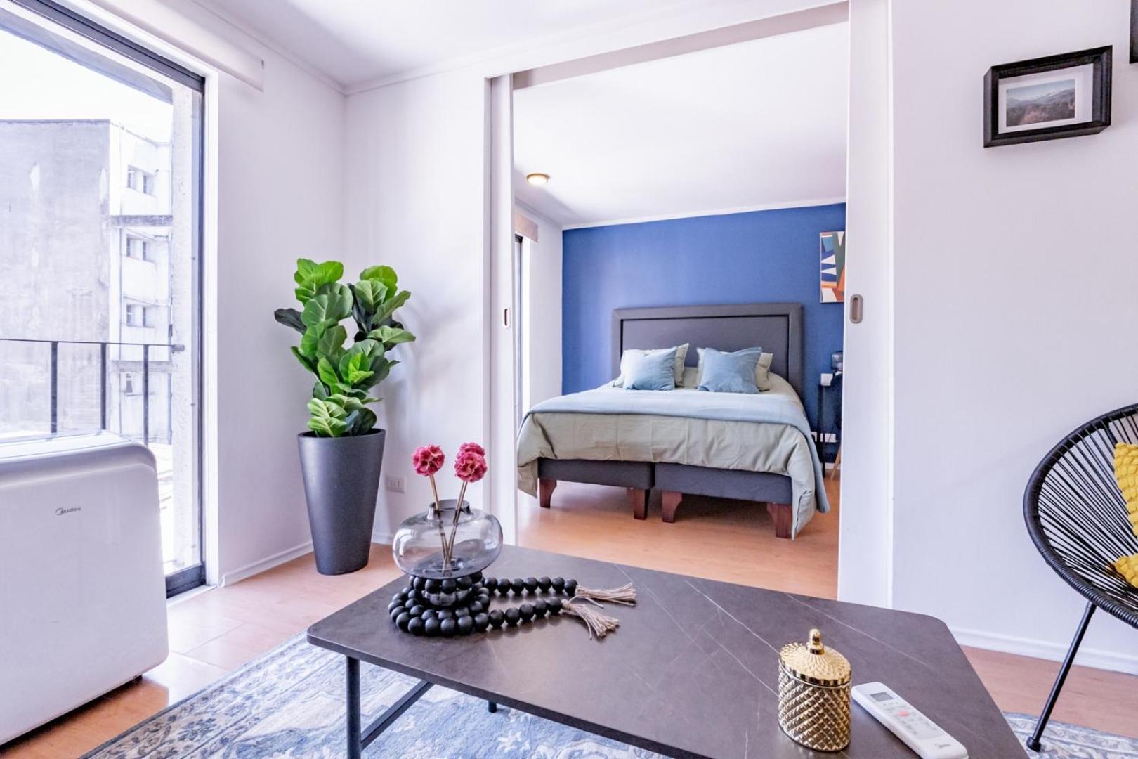 San Carlos Rentals - Lastarria Santiago Exterior photo