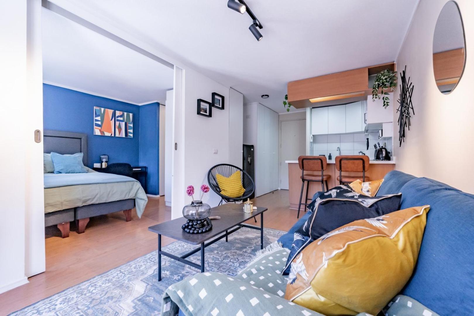 San Carlos Rentals - Lastarria Santiago Exterior photo