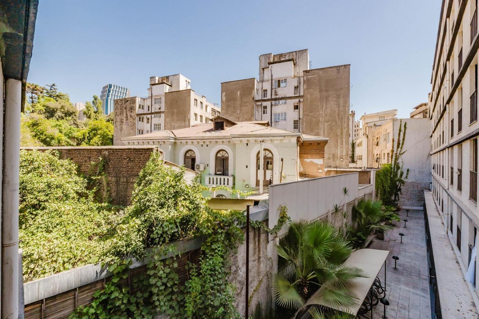 San Carlos Rentals - Lastarria Santiago Exterior photo
